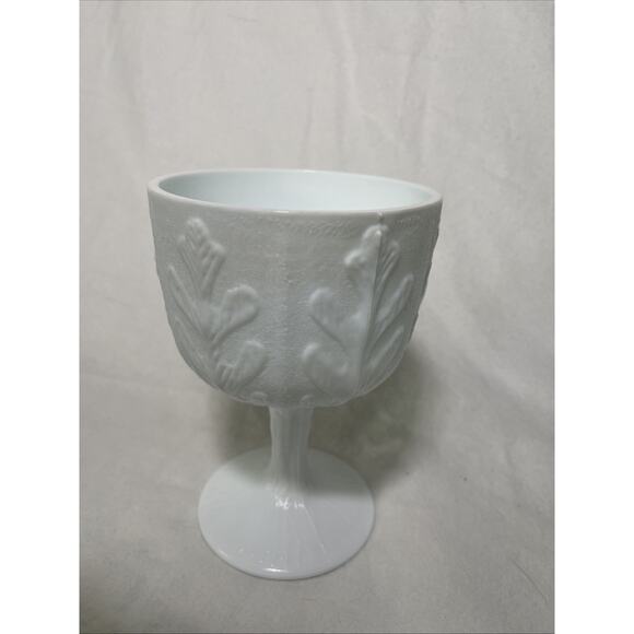 Vintage 1975 FTD Vase Milk Glass Oak Leaf Goblet Compote Vase Planter - Picture 1 of 6